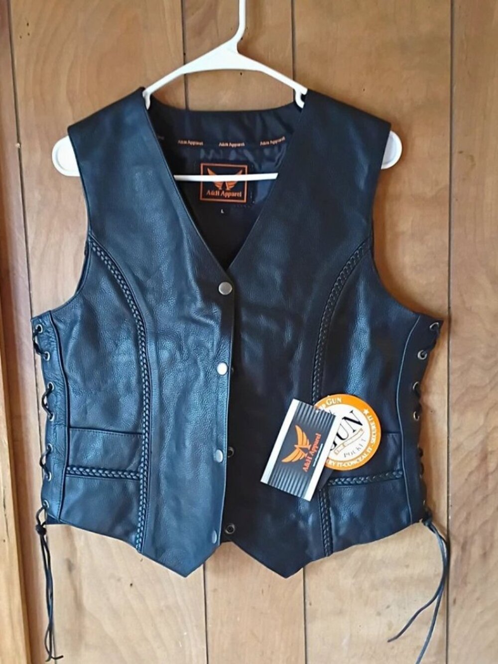 A&H Apparel Leather Motorcycle Vest womens Size L Black NWT concealed pocket